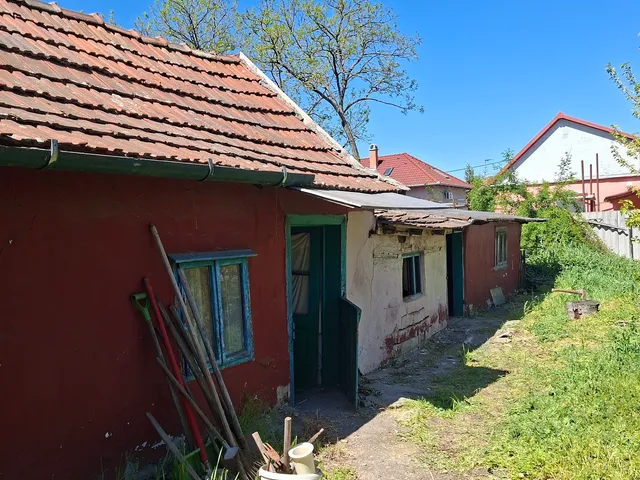 Eladó ház Szolnok, Déli városrész 47 nm