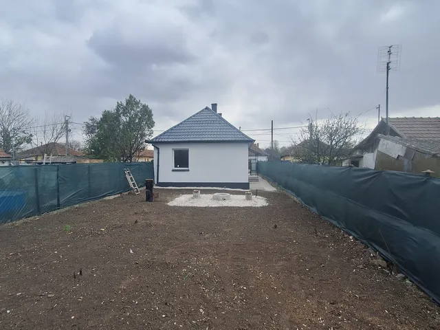 Eladó ház Szolnok, Alcsi városrész 54 nm