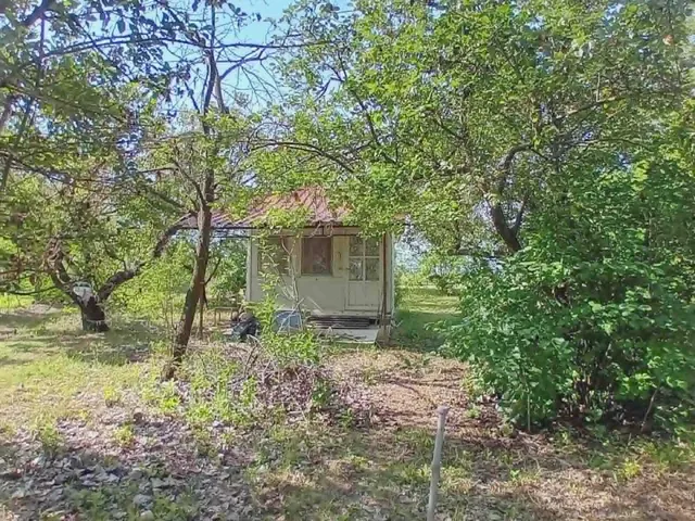 Eladó telek Mezőtúr 1100 nm