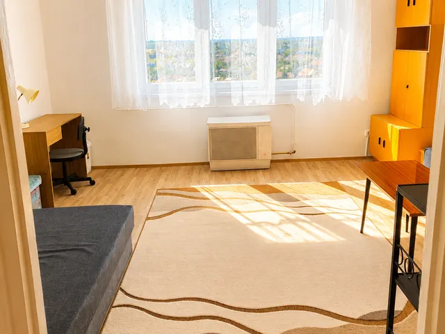 Kiadó lakás Szolnok, Belváros 30 nm