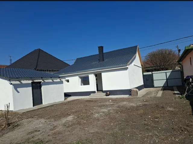 Eladó ház Szolnok, Pletykafalu 47 nm