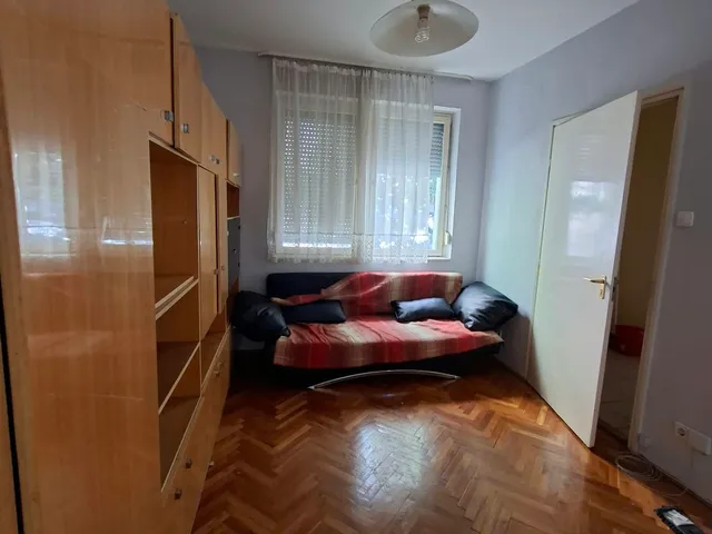 Kiadó lakás Szolnok, Belváros 30 nm