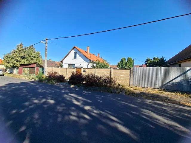 Eladó ház Szolnok, Belváros 120 nm