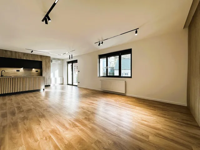 Eladó lakás Pécs 76 nm