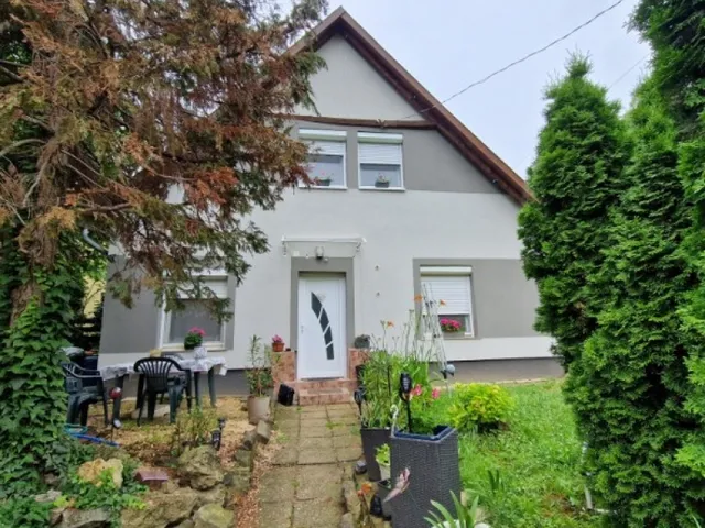 Eladó ház Pécs, Deindol 120 nm