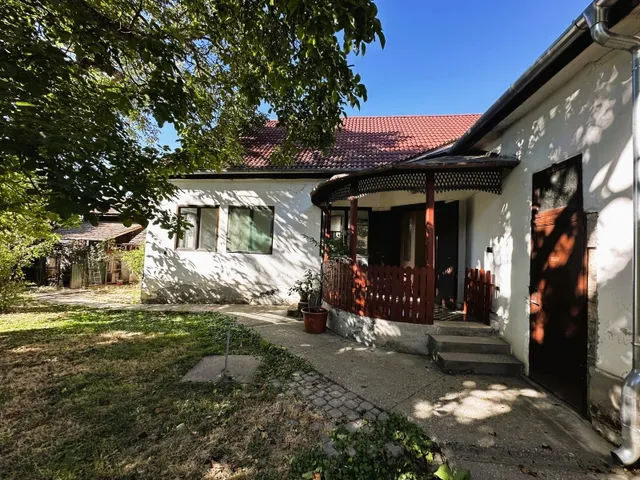 Eladó ház Bóly 198 nm