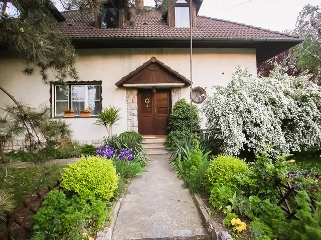 Eladó ház Harkány 180 nm