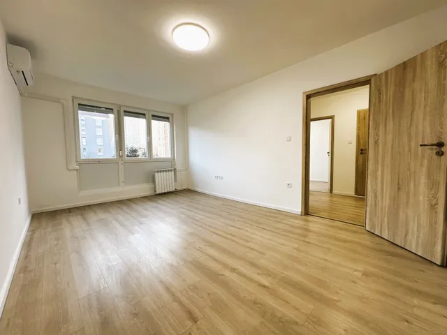 Eladó lakás Pécs, Kertváros 40 nm