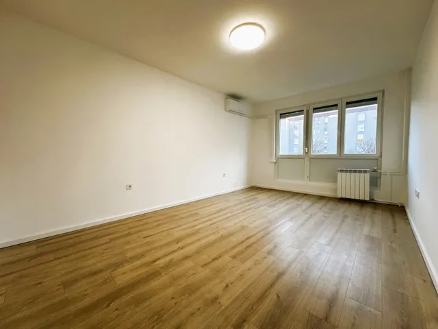 Eladó lakás Pécs, Kertváros 40 nm