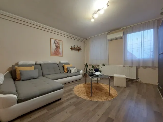 Eladó ház Pécs, Mecsekoldal 93 nm