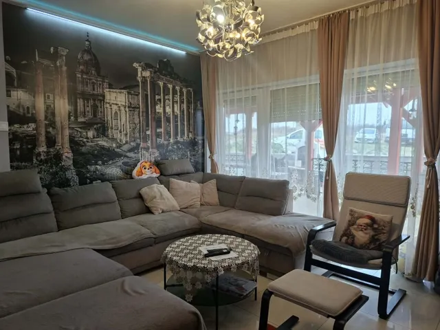 Eladó ház Pécs, Postavölgy 140 nm