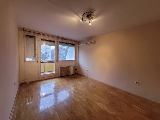 Eladó lakás Pécs, Kertváros 63 nm