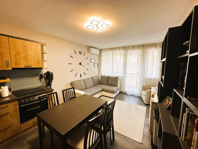 Eladó lakás Pécs, Kertváros 59 nm