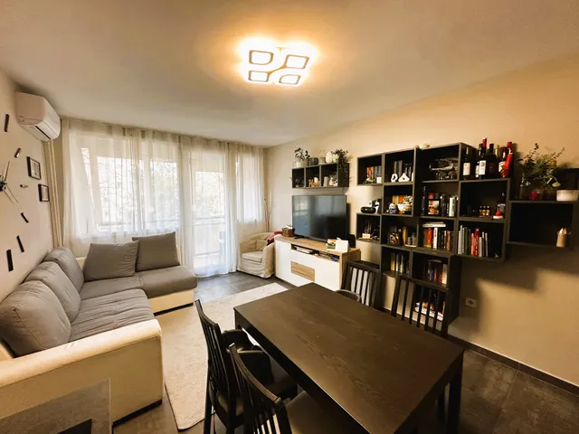 Eladó lakás Pécs, Kertváros 59 nm