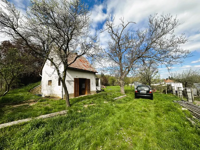 Eladó mezőgazdasági ingatlan Pécs, Patacs 30 nm