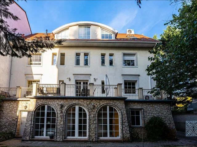 Eladó lakás Budapest XIII. kerület 93 nm