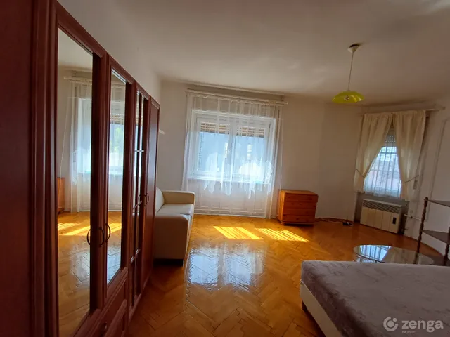 Kiadó lakás Szolnok, Belváros 43 nm