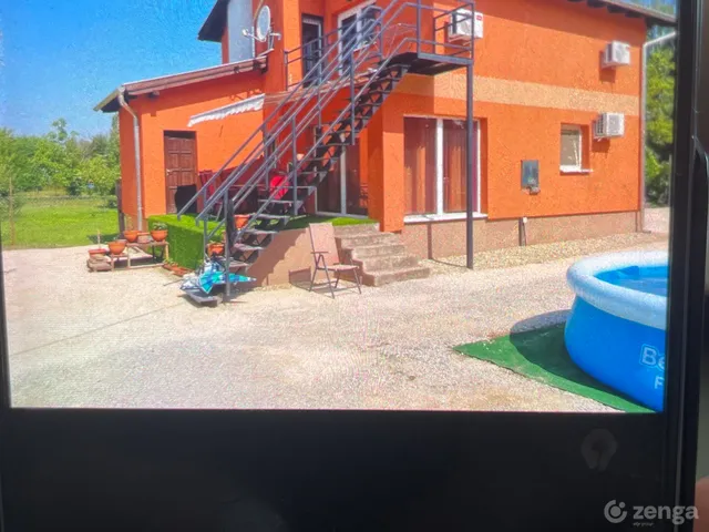 Eladó ház Almásfüzitő 160 nm