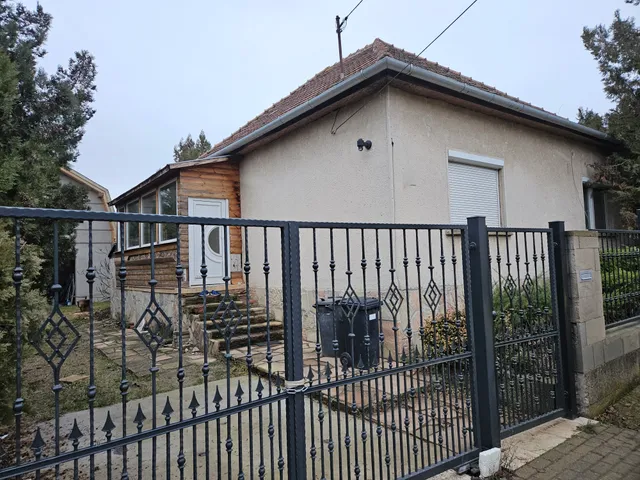 Eladó ház Erdőkertes 89 nm