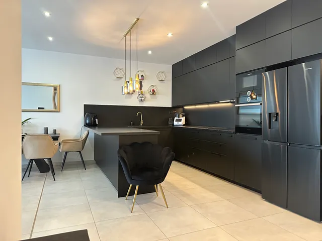 Eladó lakás Szada 105 nm