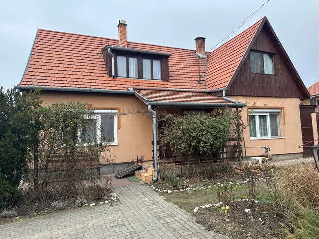 Eladó ház Gödöllő, Blaha 150 nm