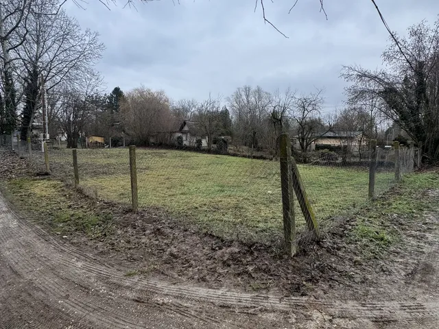 Eladó telek Ráckeve 600 nm