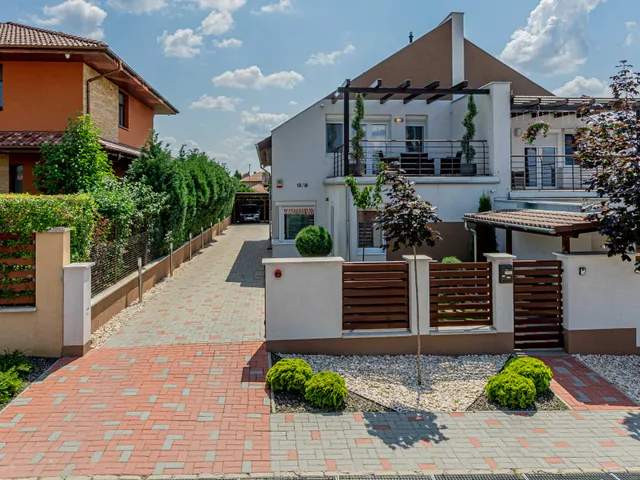 Eladó ház Mogyoród 137 nm