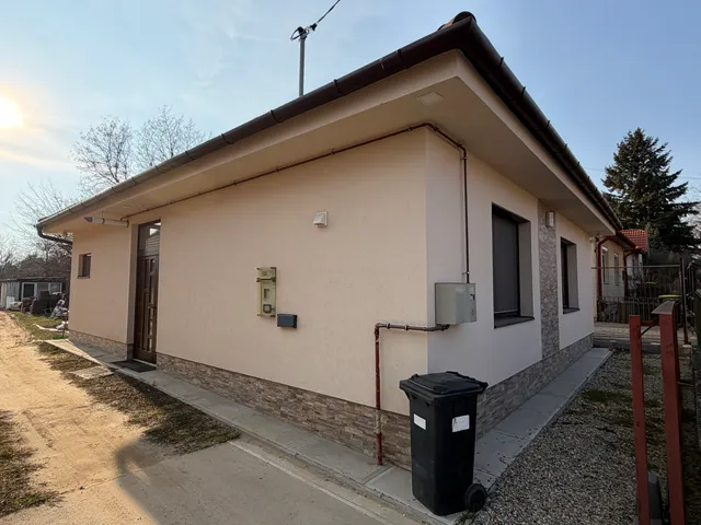 Eladó ház Gödöllő, Battyhány Lajos utca 64 nm