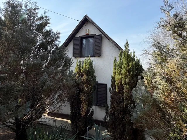 Eladó üdülő és hétvégi ház Domony, Mókus 60 nm