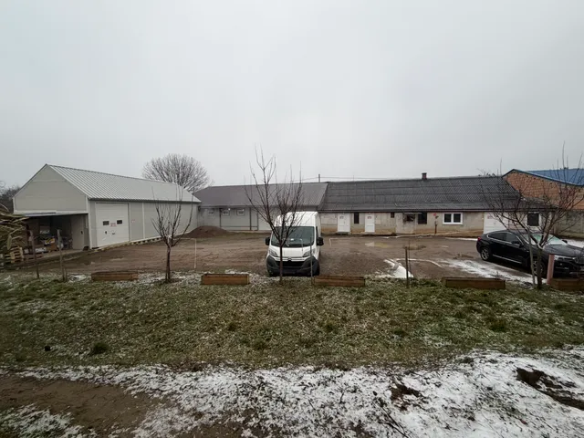 Eladó kereskedelmi és ipari ingatlan Hévízgyörk, Szahara utca 470 nm