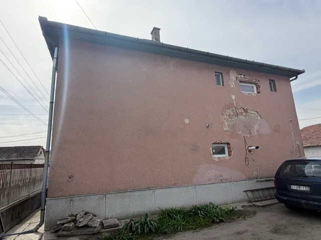 Eladó ház Jászapáti, Dr. Szlovencsák Imre út 158 nm