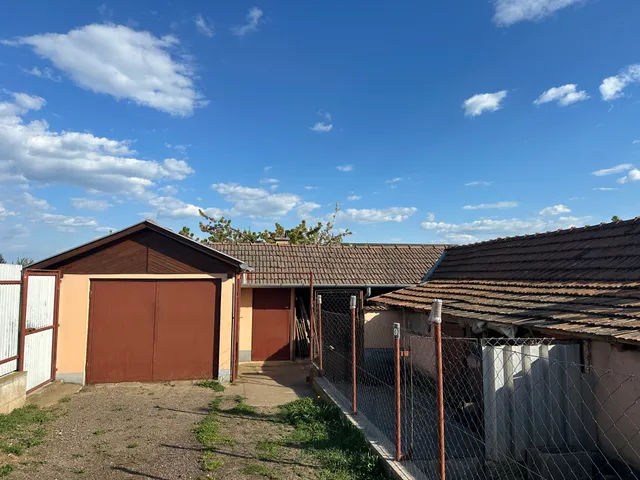 Eladó ház Kartal 130 nm