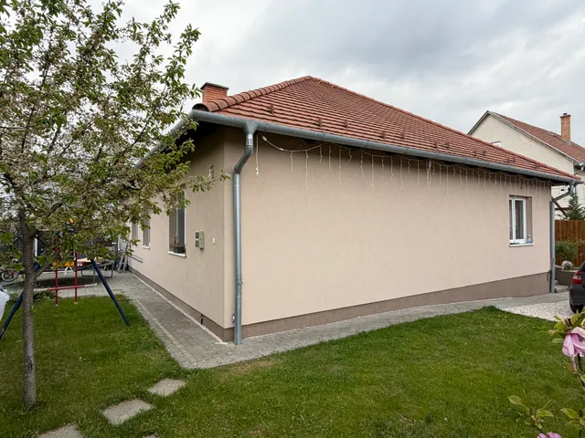 Eladó ház Mogyoród, Bocskai út 110 nm