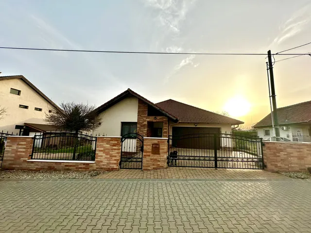Eladó ház Őrbottyán 171 nm