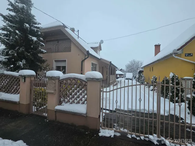 Eladó ház Jászberény 116 nm