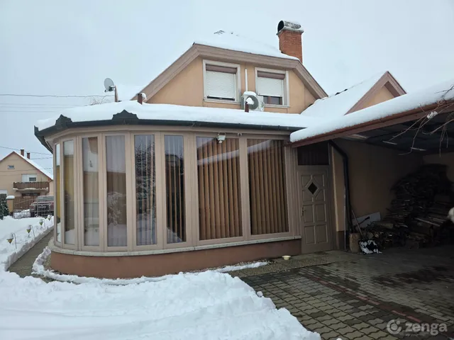 Eladó ház Jászberény, Páfrány utca 2. 116 nm