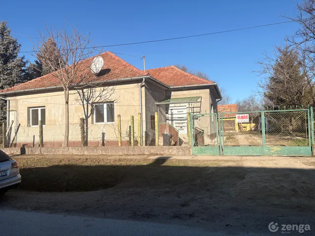 Eladó ház Lakitelek 120 nm