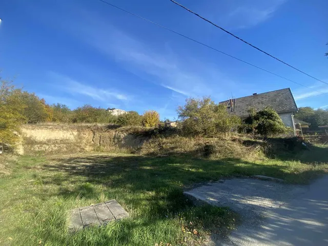 Eladó telek Óbarok, Szőlőhegy utca 2052 nm