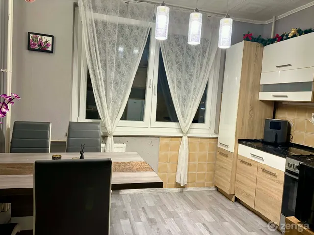 Eladó lakás Kazincbarcika, Újváros 51 nm