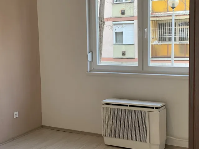 Eladó lakás Debrecen, Libakert 55 nm