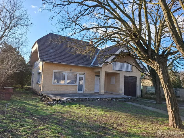 Eladó ház Erdőkertes, Reveteg 160 nm