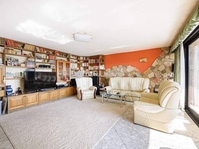 Eladó ház Budapest XII. kerület 180 nm