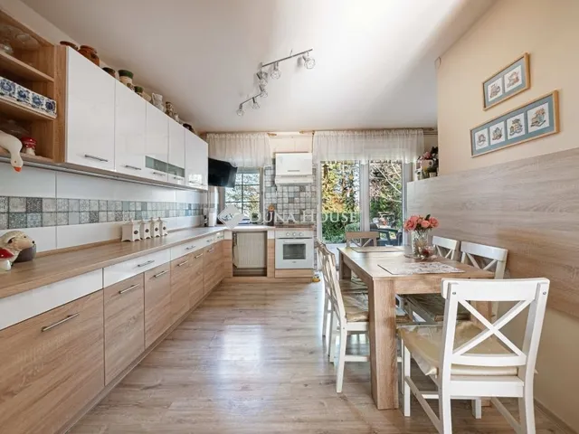 Eladó ház Biatorbágy 213 nm