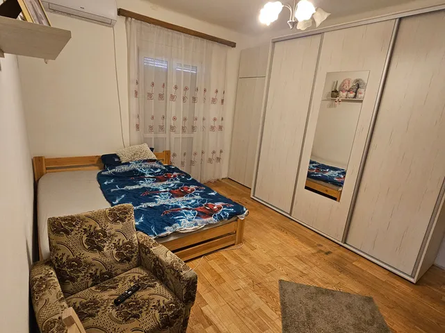 Eladó lakás Komló 48 nm