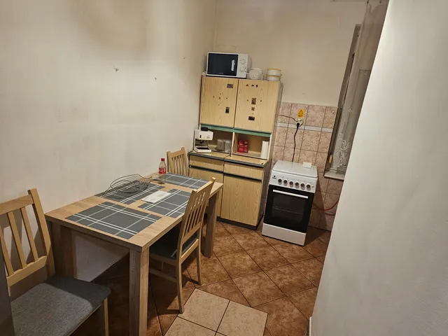 Eladó lakás Komló 48 nm