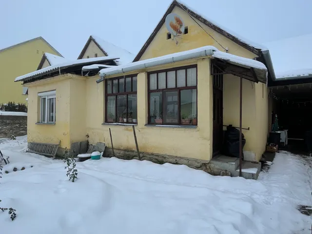 Eladó ház Szászvár 135 nm