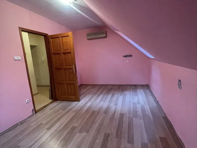 Eladó lakás Komló, Berek utca  46 nm