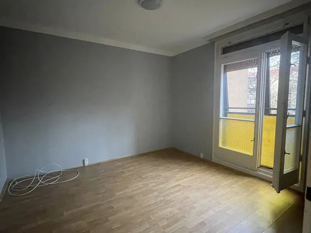 Eladó lakás Pécs, Kertváros 54 nm