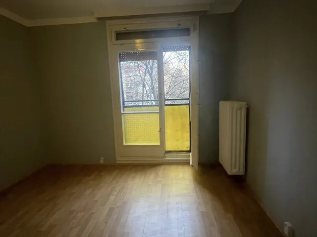 Eladó lakás Pécs, Kertváros, Varsány utca 54 nm