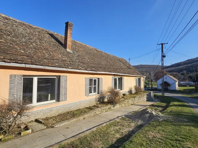 Eladó ház Bodolyabér 125 nm